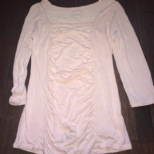 pink raunced middle shirt